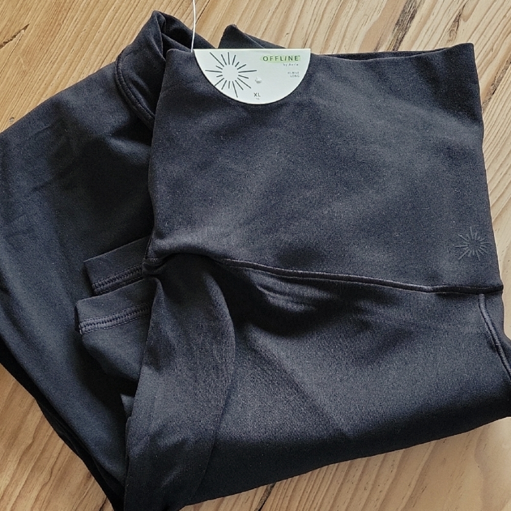 OFFLINE Black Leggings